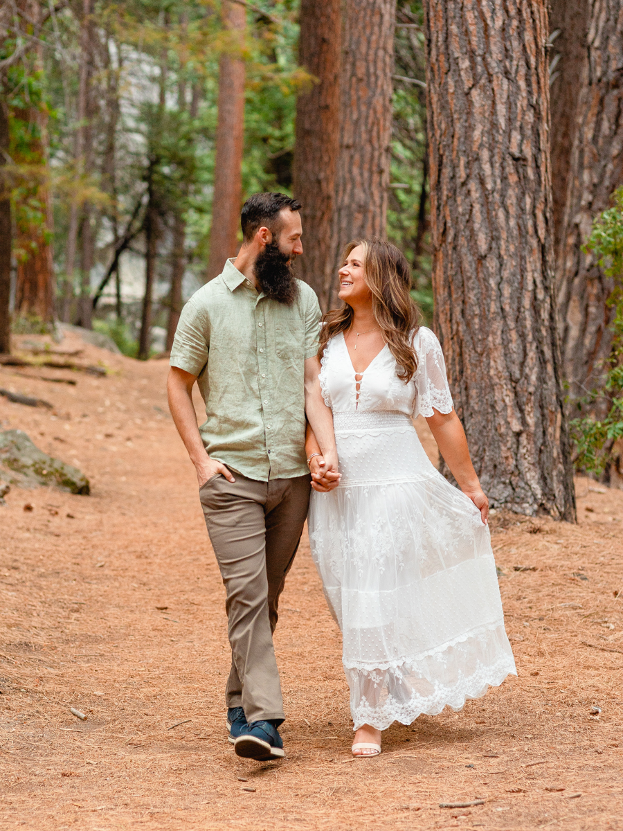 Engagement session in Yosemite National Park.